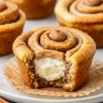 Cinnamon Roll Cheesecake Cups